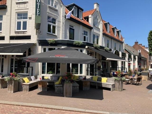 Hotel De Valk Valkenswaard Exterior photo